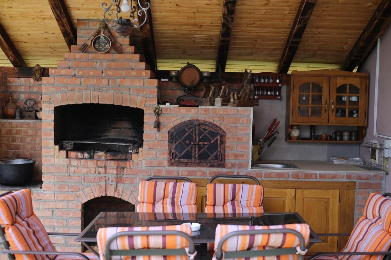 Casa Darius Novaci-Străini Exterior foto